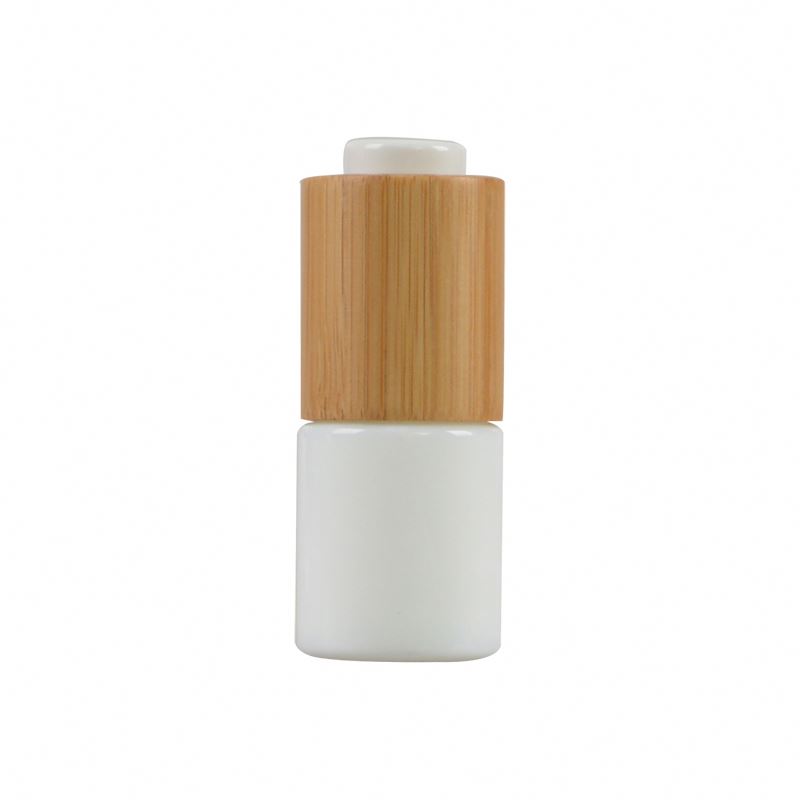 Good Selling 50Ml Glass Jar With Wooden Lid And Spoon