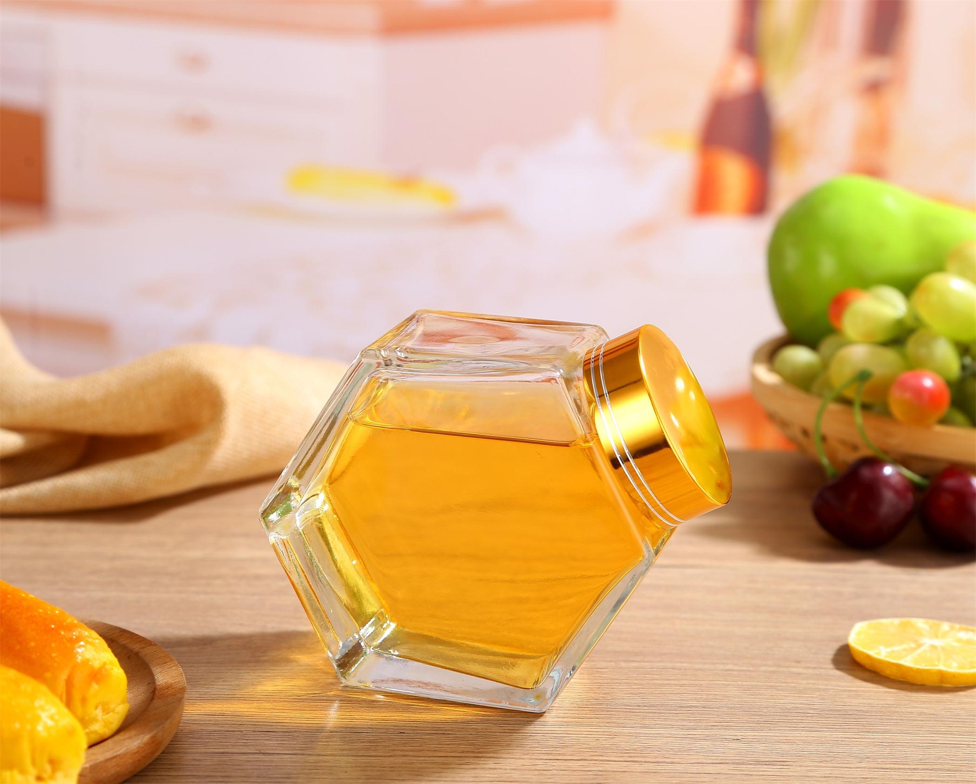 Good price hexagon glass royal honey jar 380ml