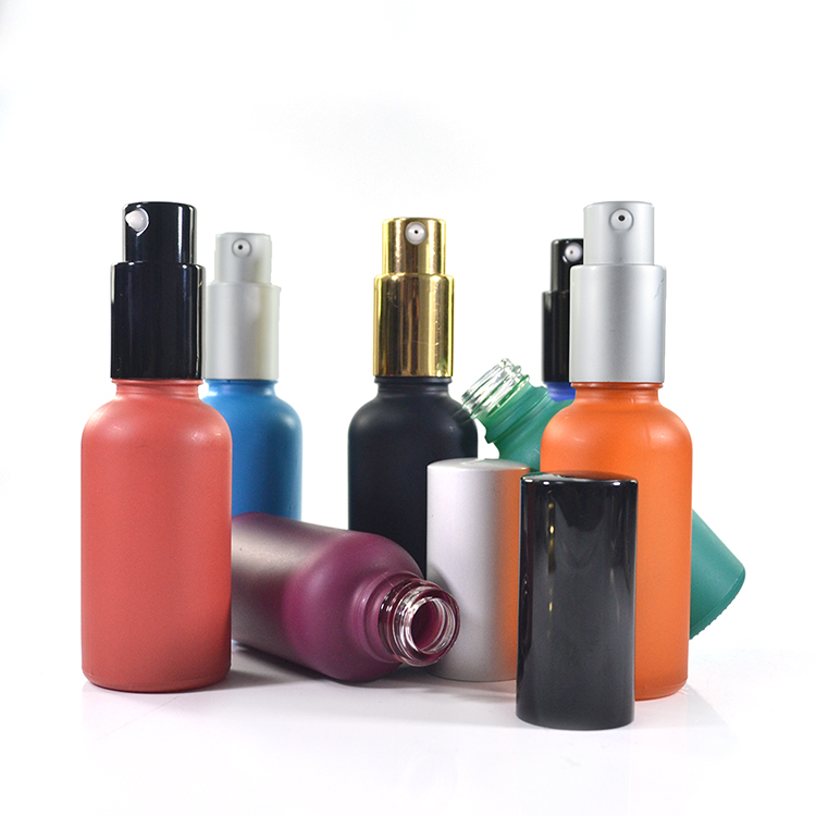 Good quality 100ml frosted black glass bottle for e liquid with black aluminum spray mist cap 100ml matte black glass bottle