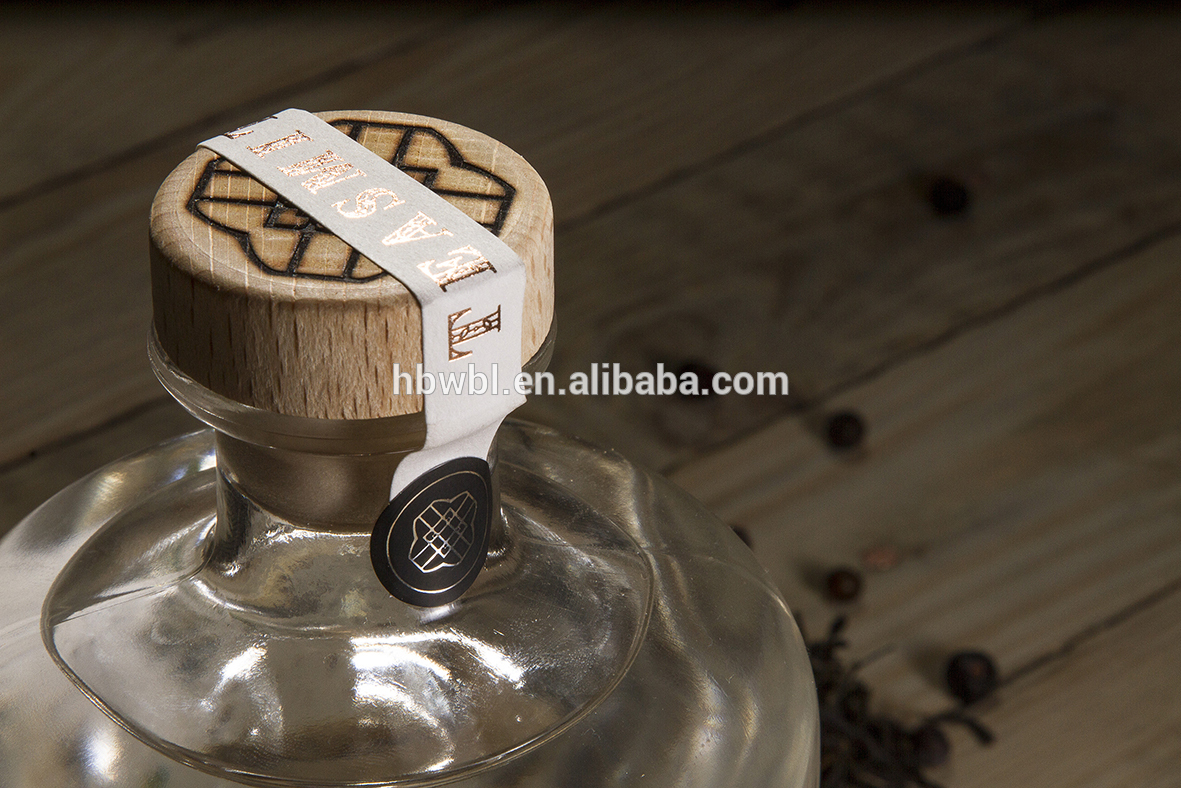 Gorgeous High White Glass Liquor Bottle Scottish Gin Bottles and Packing in Glass Customized