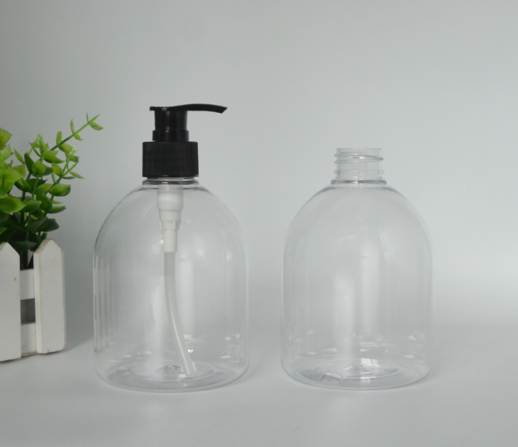 Great quality cosmetic lotion bottle with spray pump dispenser in stock