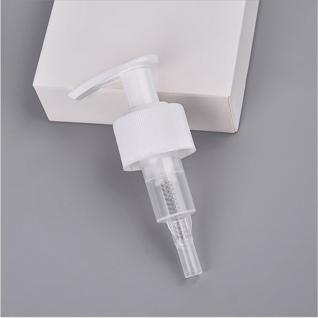 Great quality cosmetic lotion bottle with spray pump dispenser in stock