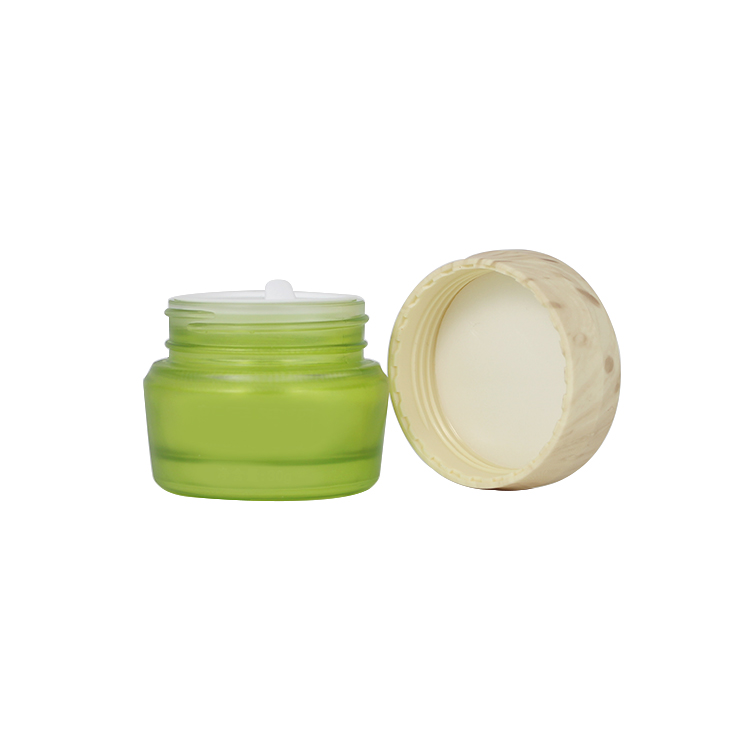 Green 30g glass jar for cream cosmetic