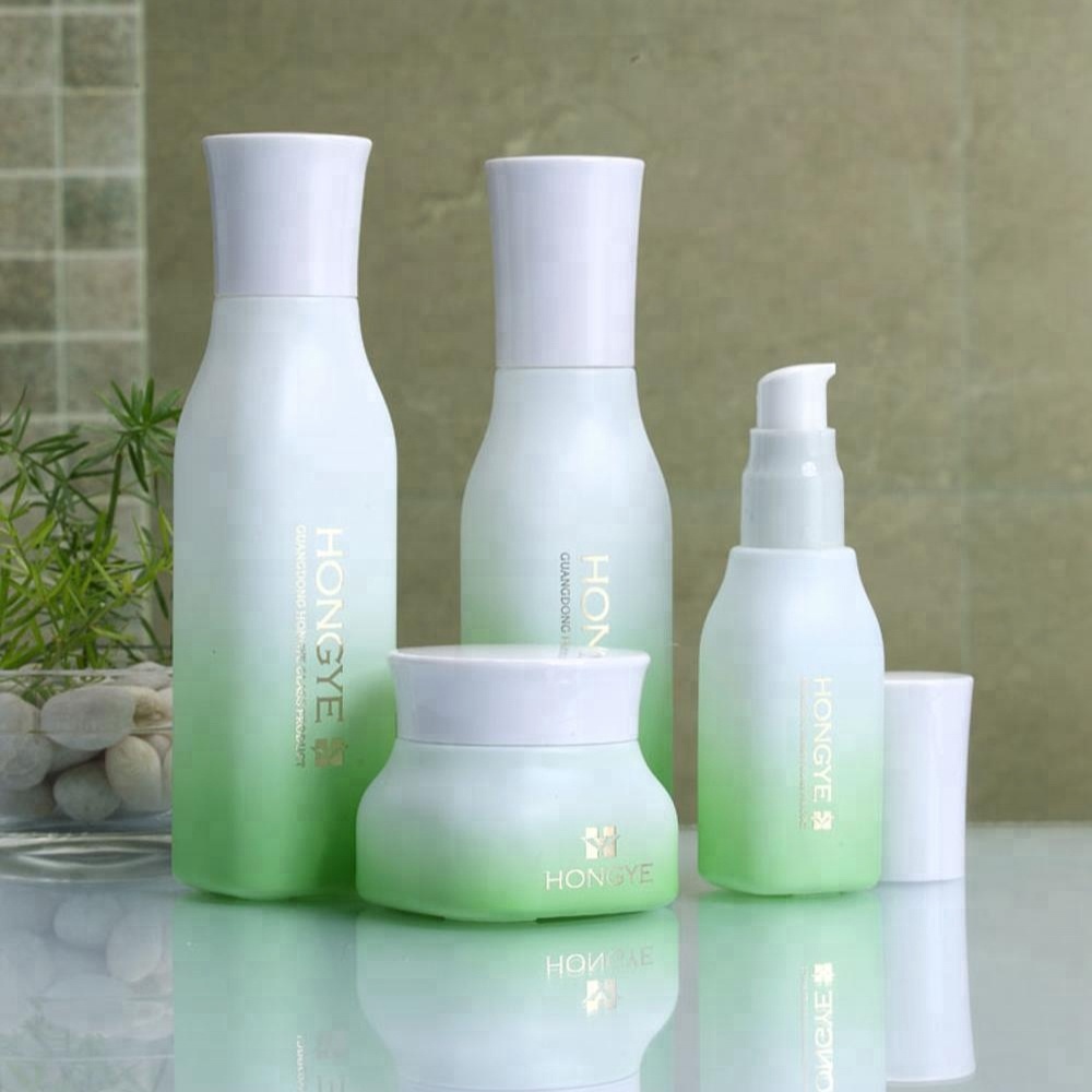 Green Empty Lotion Spray Bottles Cosmetic Packaging for Body Care