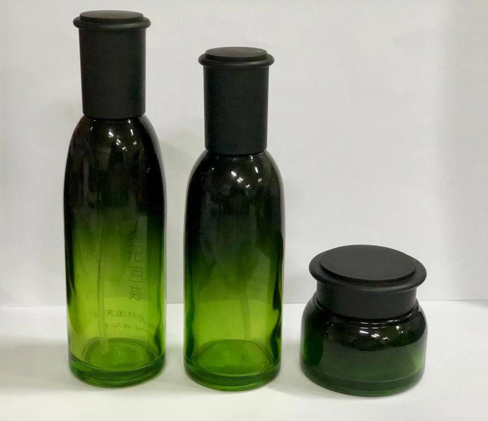 Green Glass Cosmetic Packaging / Safety Empty Skin Care Containers / Cream Jars/ Lotion Bottles