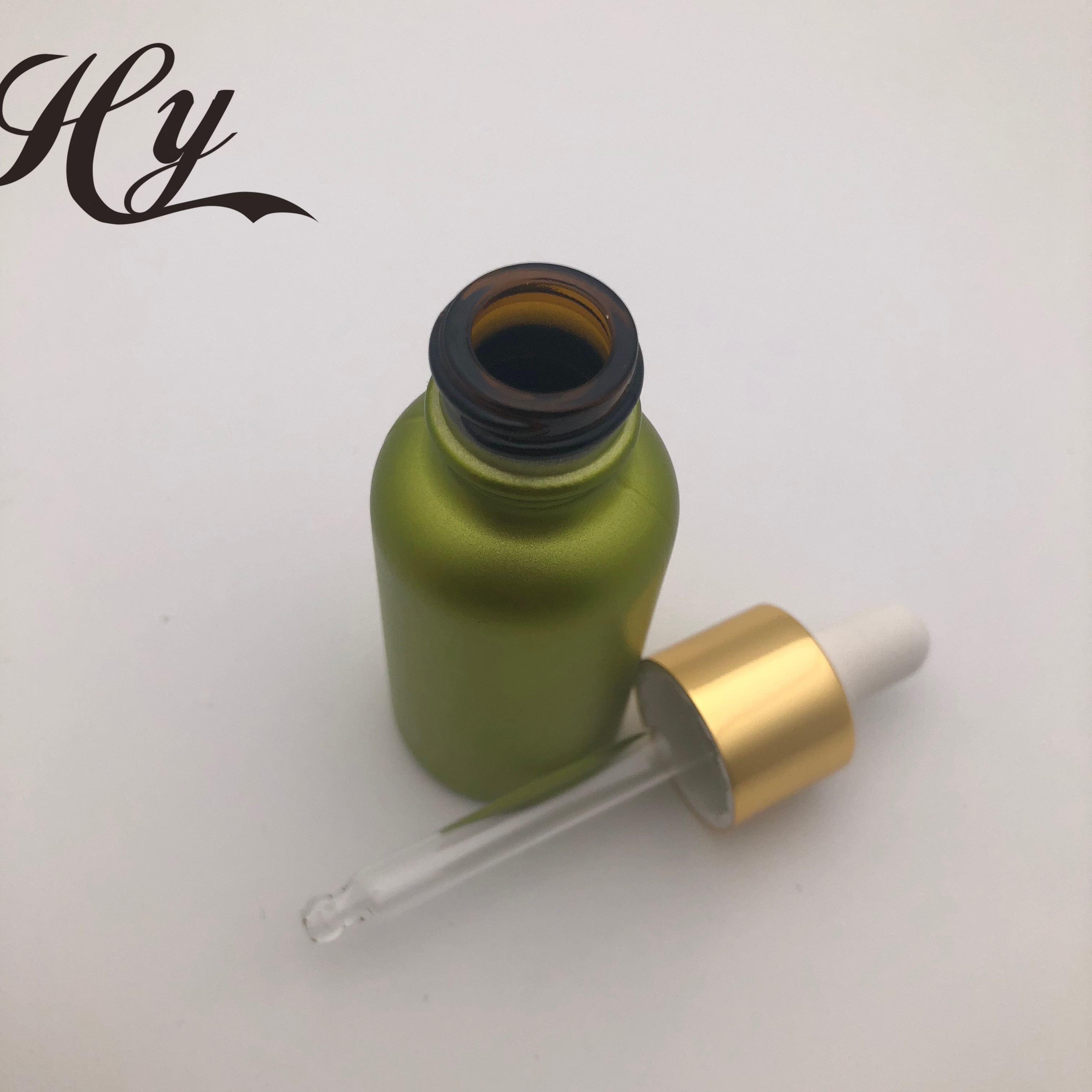 Green Wholesale Essential Oil Glass Bottle with Golden color Dropper