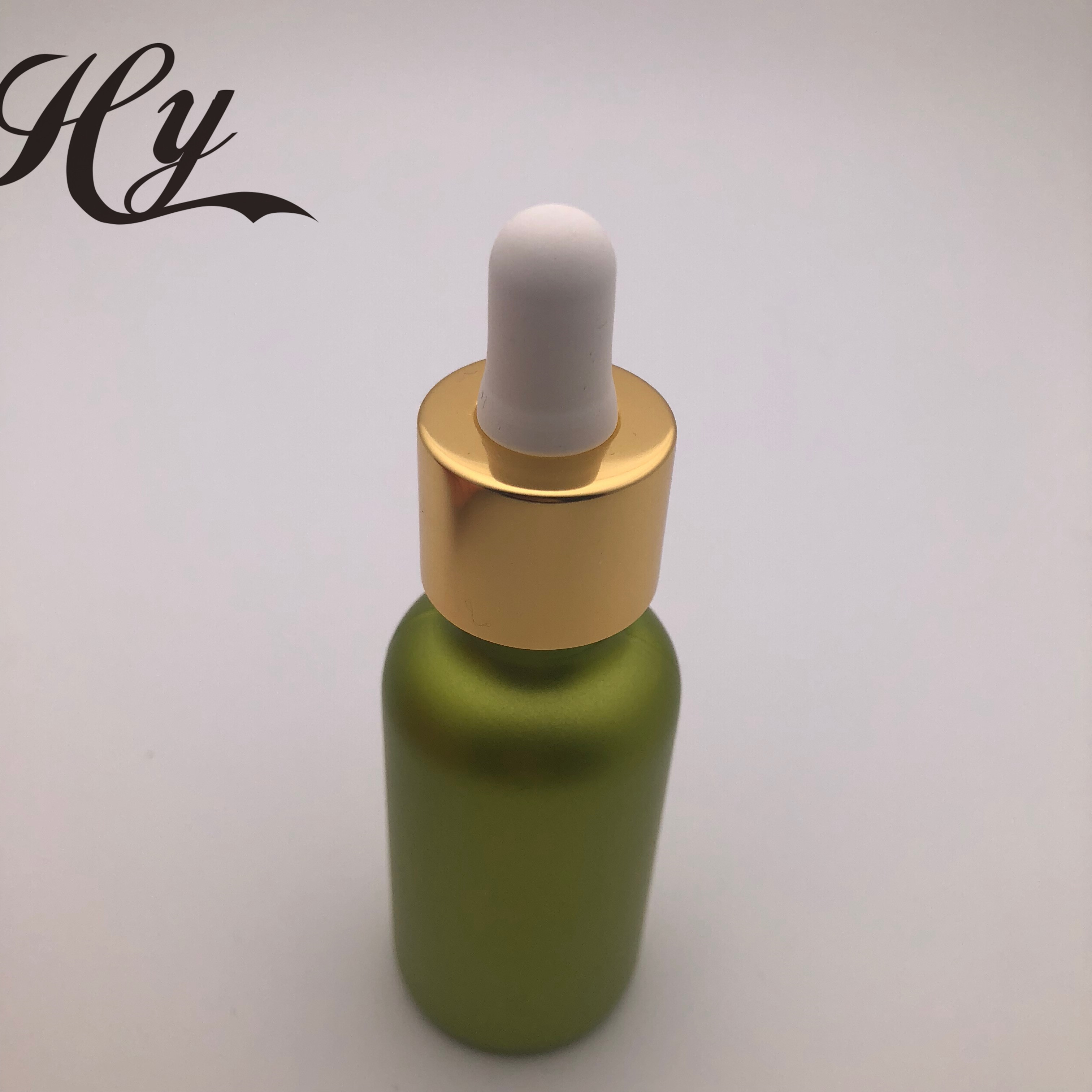 Green Wholesale Essential Oil Glass Bottle with Golden color Dropper
