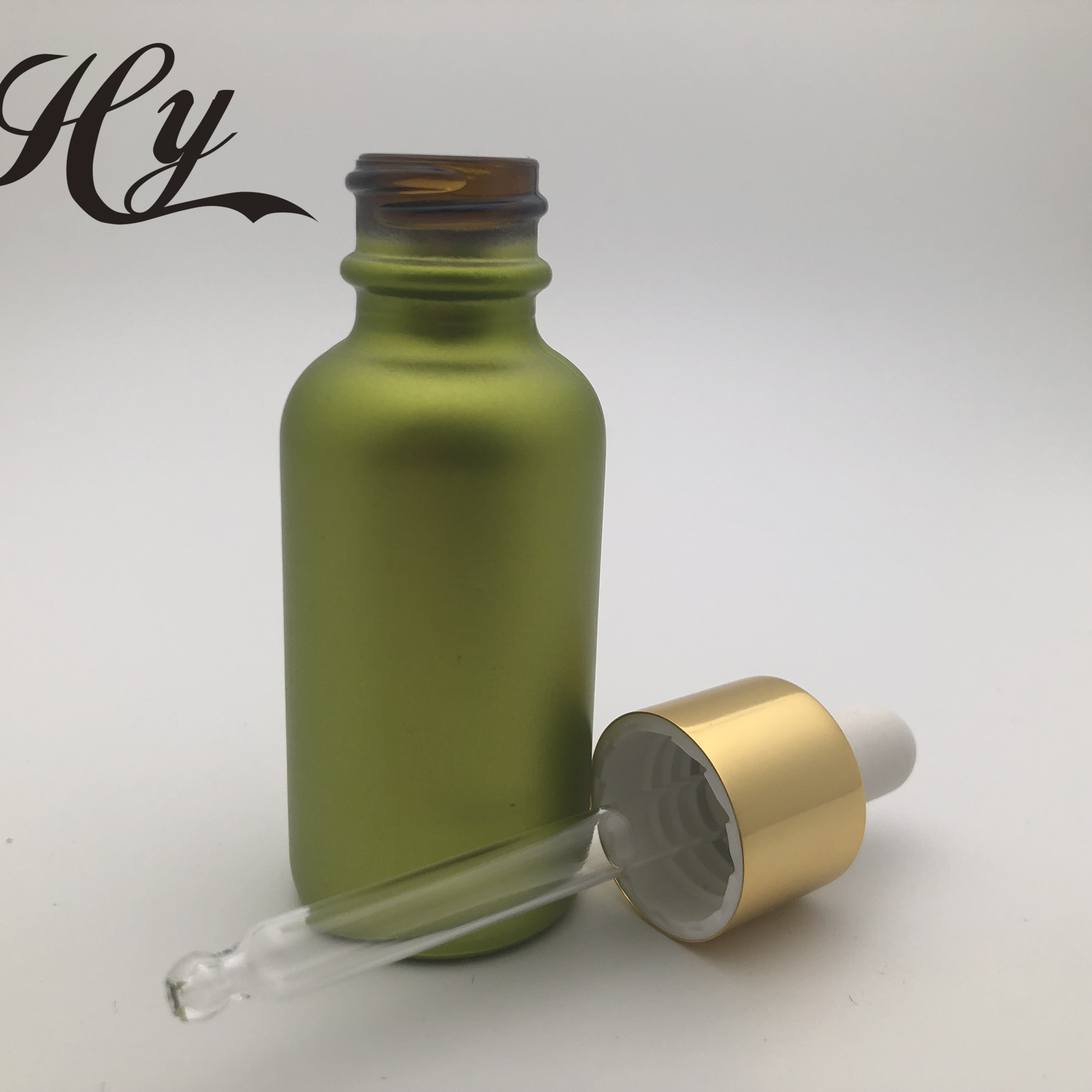 Green Wholesale Essential Oil Glass Bottle with Golden color Dropper