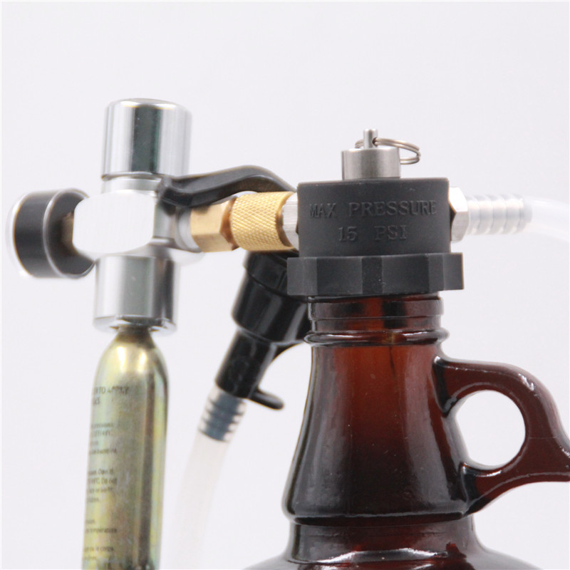 Growler Dispenser for Craft Beer