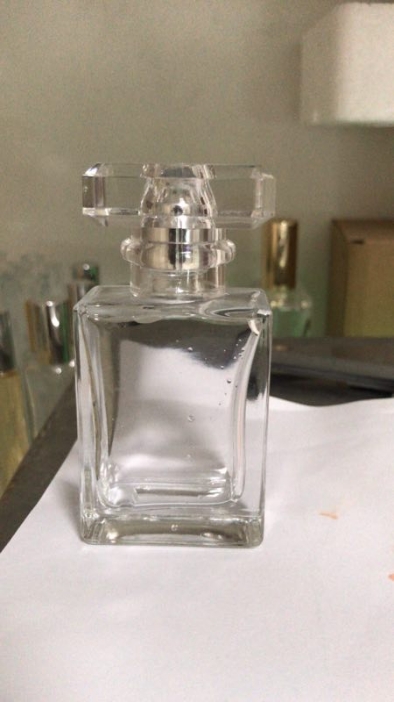 HIGH quality 15ml 30ml 50ml 100ml Frosted clear black rectangular perfume glass spray bottle