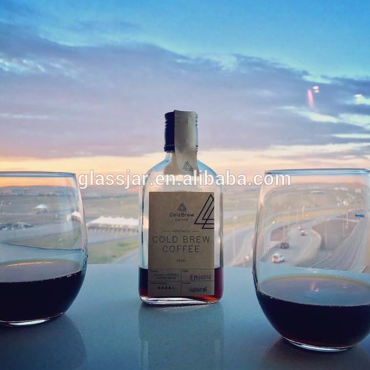 HOT SELLING 2018 BRAND 200ml flat glass bottle for cold brew coffee ice tea milk with aluminum cap in stock