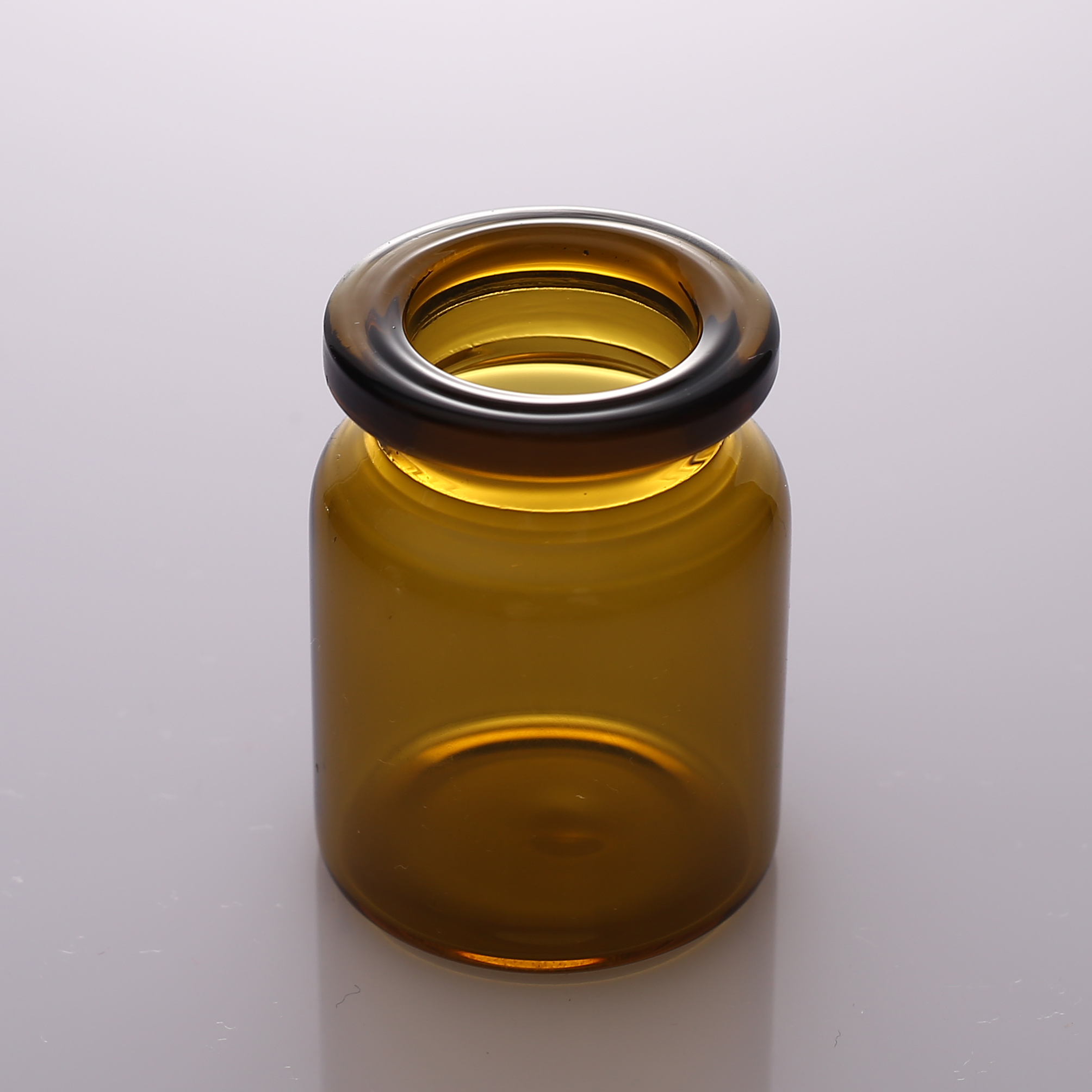 HOT-selling GMP Certified Clear or Amber Pharmaceutical and Cosmetic Small Glass Vials medical vial