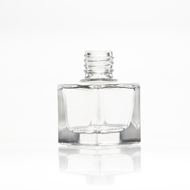 Hanging 10ml best seller square car perfume glass bottle with wooden metal lids rope