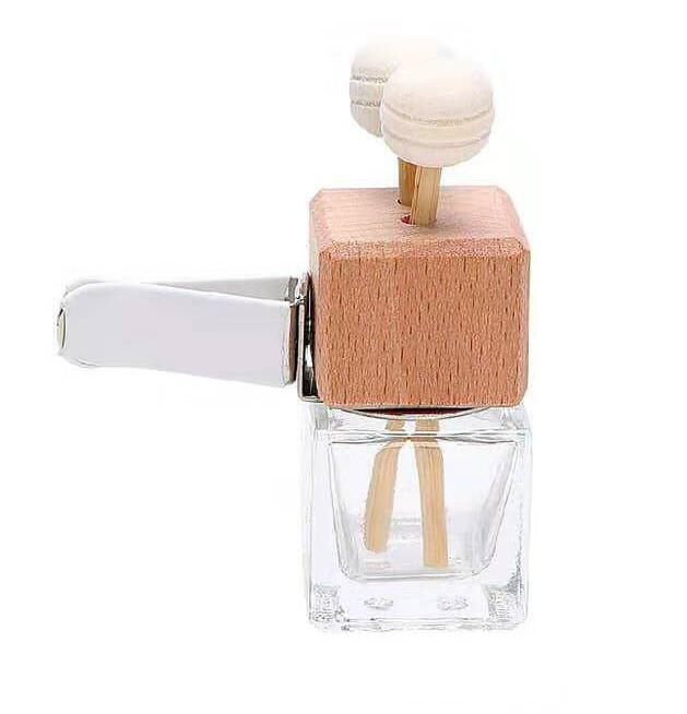 Hanging Car Perfume Glass Bottle Essential Oil Diffuser, Aromatherapy Car Air Freshener