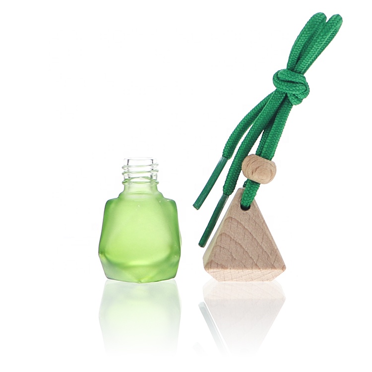 Hanging Frosted Diamond Empty Car Fragrance Air Freshener Perfume Bottle with Wooden Cover And Rope Pendant Bottle For Car