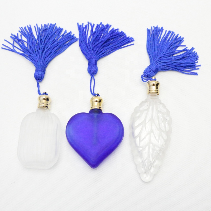 Heart shaped hanging decorative perfume glass bottle frosted blue color