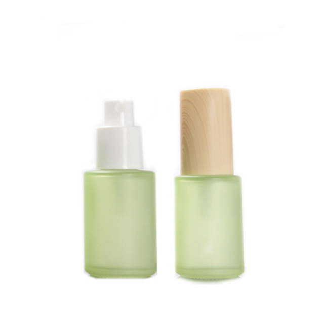 Hengjian 20g 30g 50g 20ml 30ml 40ml 60ml 80ml 100ml 120ml matt green glass bamboo cap spray bottle for cosmetic bottle