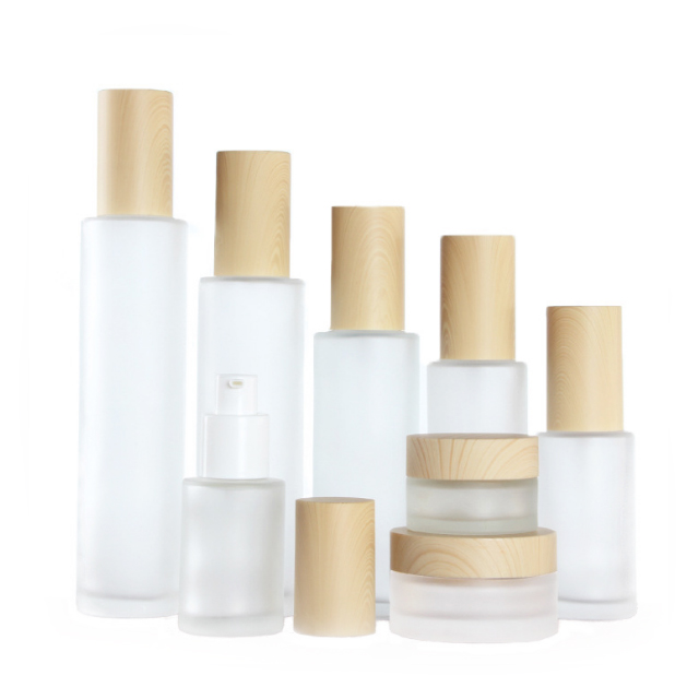 Hengjian 20ml 30ml 40ml 60ml 80ml 100ml 120ml matt clear glass spray with plastic bamboo pattern lid perfume and toner bottle