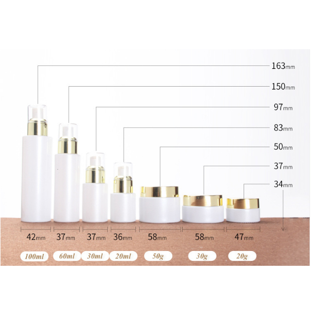 Hengjian 20ml 30ml 60ml 100ml White Cosmetic Glass Toner And Perfume Bottle With Spray Pump And Gold Cap