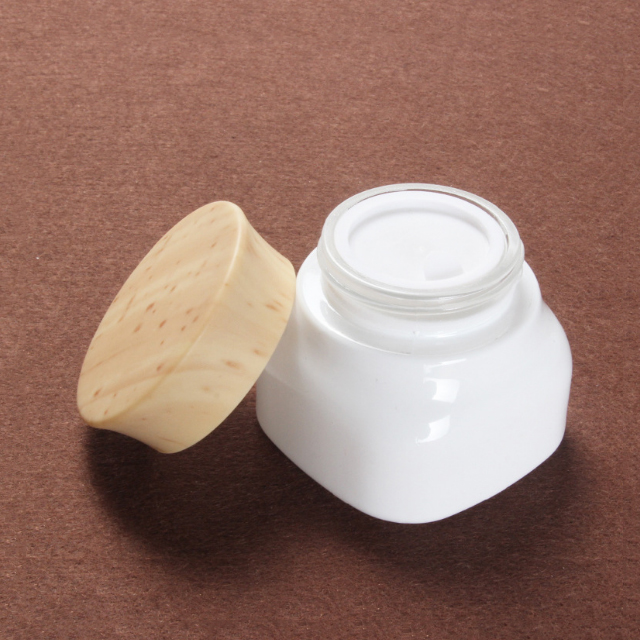 Hengjian 50g white eye cream glass cosmetic skin care cream jar with plastic screw cap with wood pattern