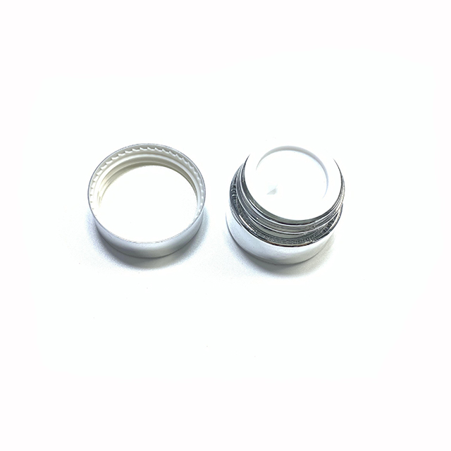 Hengjian 5g 10g 20g 30g 50g cosmetic packaging UV plated silver glass jar for face cream
