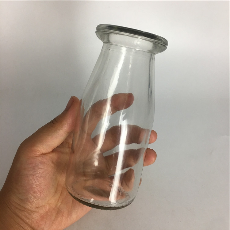 High 200ml glass containers for yogurt packing yogurt drink bottle with wooden cork lid