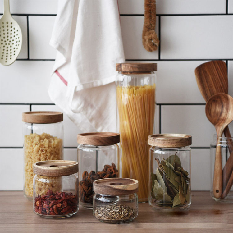 High Borosilicate airtight Heat Resistant Glass Storage Jar With Bamboo Wooden Lid