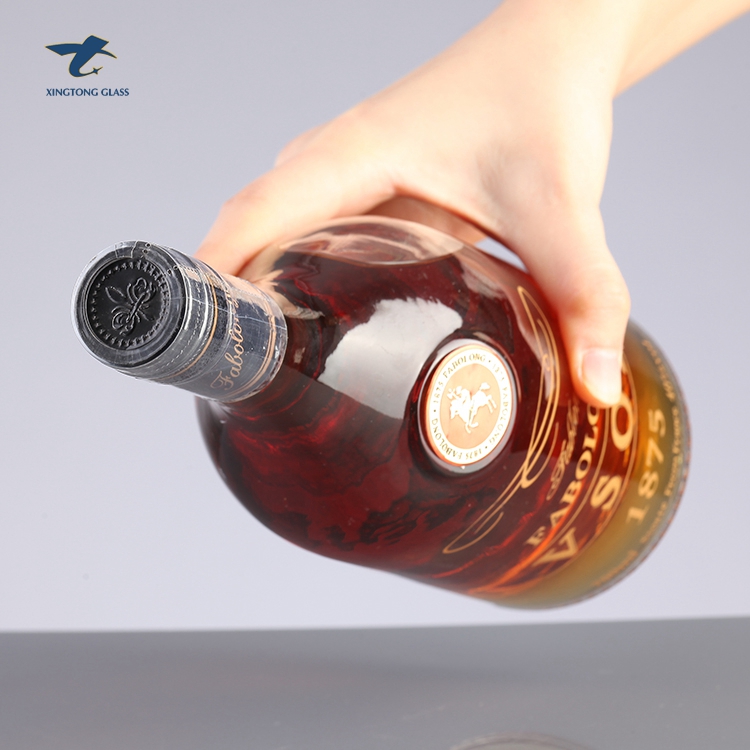 High End Screen Printing 700Ml Vodka Glass Brandy Bottle With Cap