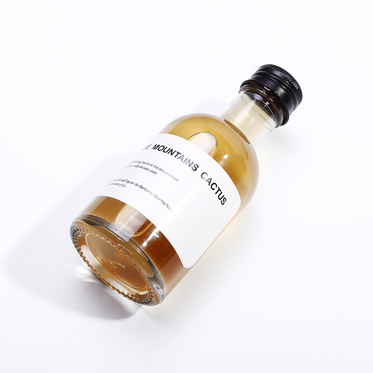 High Flint 50ml Mini Juice Vodka Wine Liquor Beverage Glass Bottle With Metal Lid