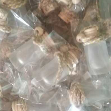 High Quality 10ml Square Shape Hanging Diffuser Empty Perfume with Glass Frosted Bottles