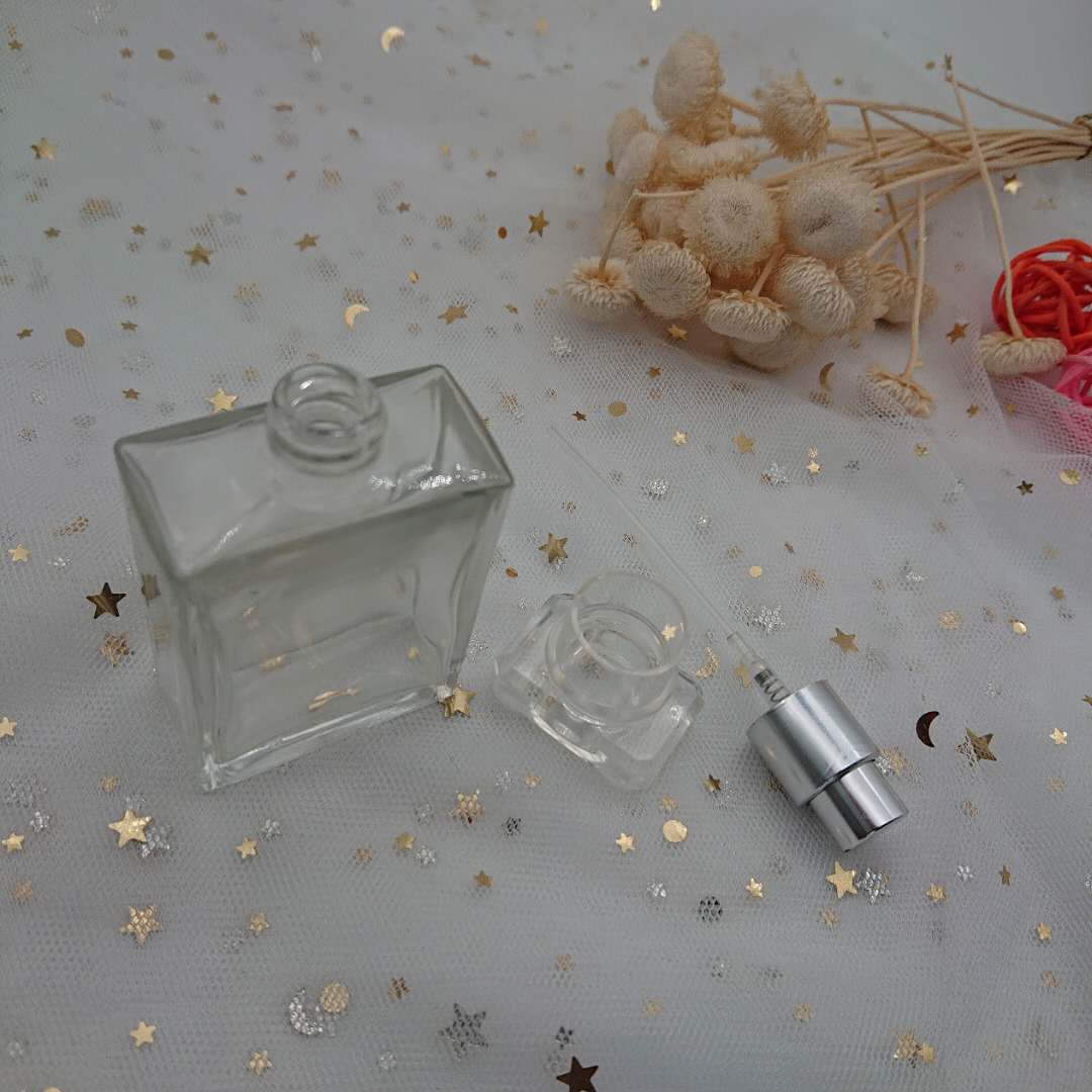 High Quality 30/50ml perfume bottle transparent black glass bottle cosmetic empty bottle