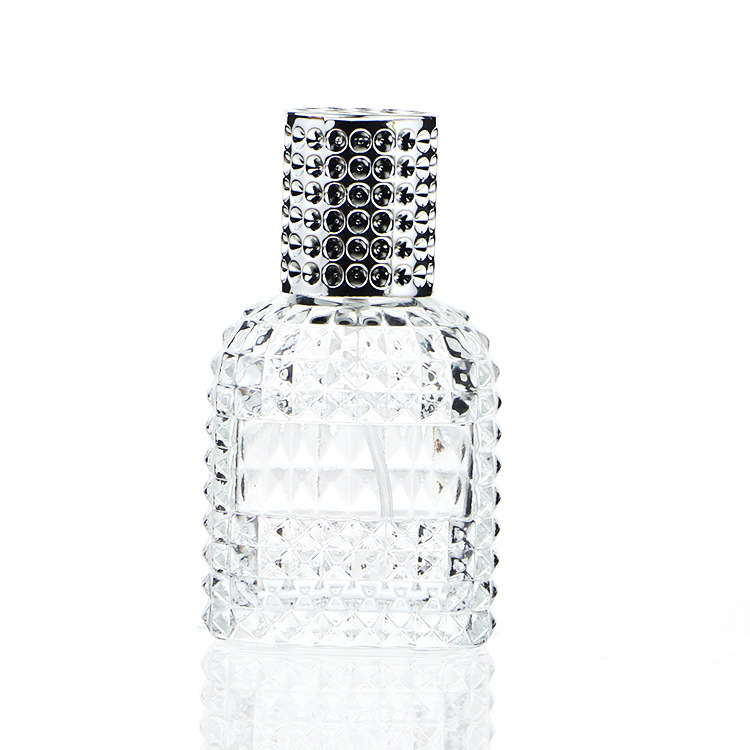 High Quality 30ml 50ml Refillable Perfume Bottles Glass Empty Spray Bottle Wedding Gifts Car