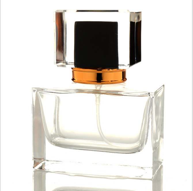 High Quality 30ml Perfume Glass Bottle Clear Pump Spray Bottle Square Glass Bottle