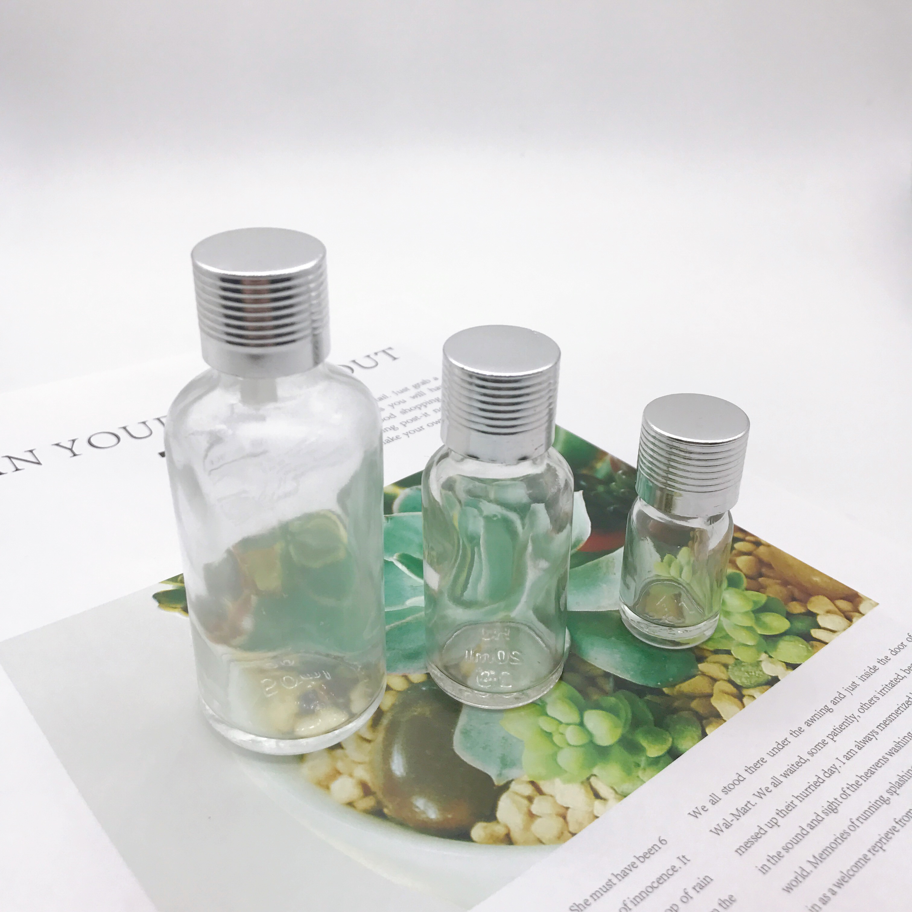 High Quality 30ml transparent essential oil bottle perfume essential oil glass bottles