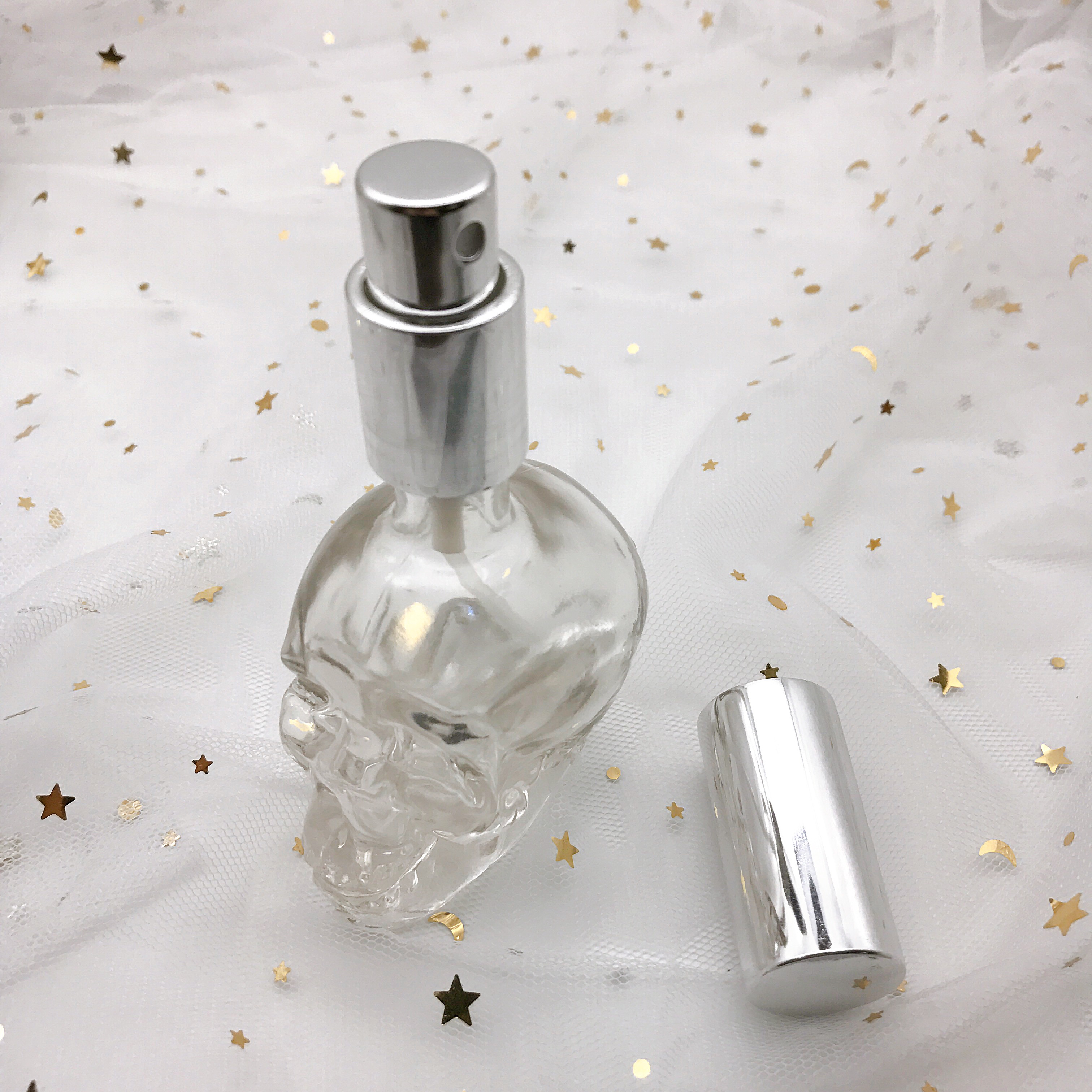 High Quality 50ML Skull Glass Perfume Bottles For Cosmetics
