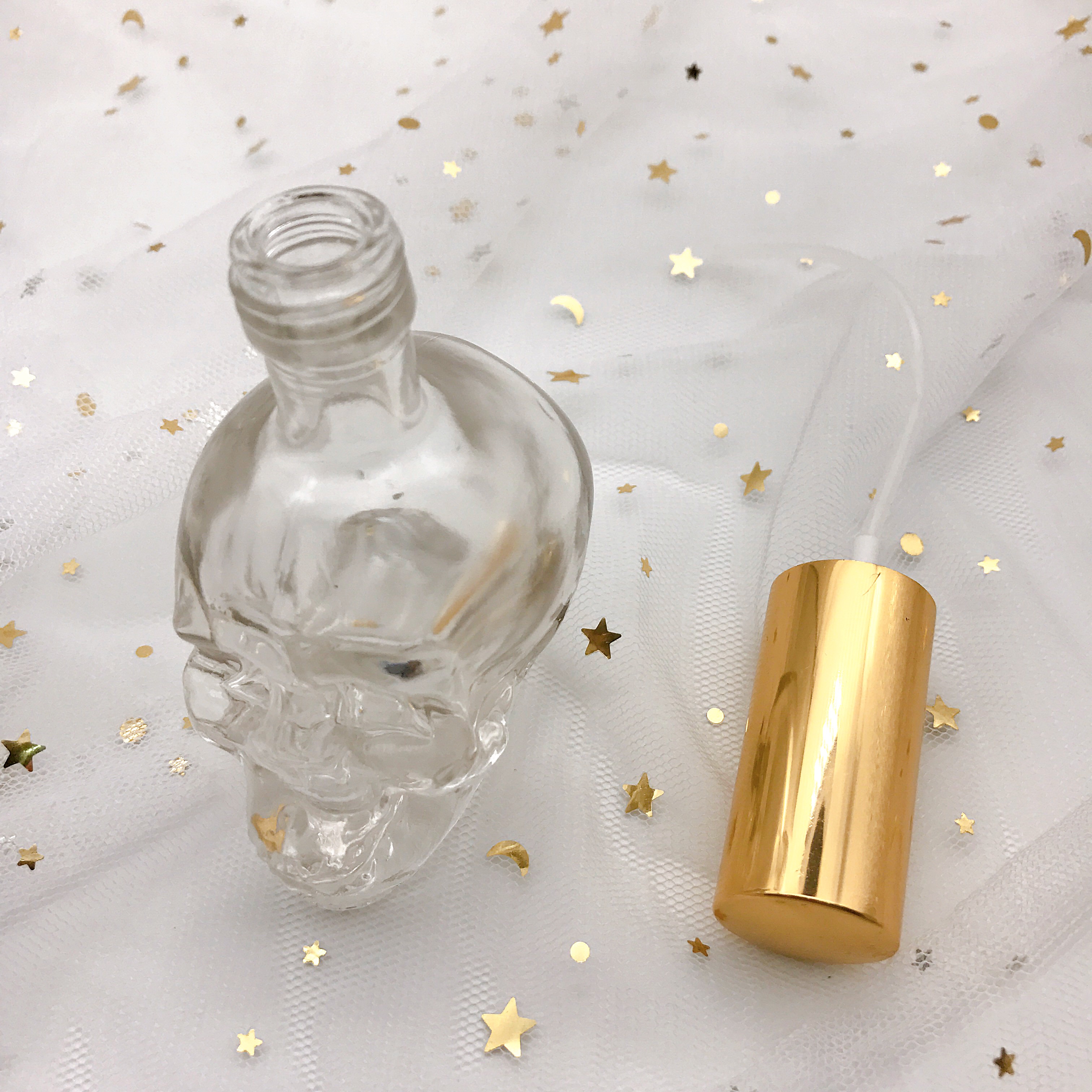 High Quality 50ML Skull Glass Perfume Bottles For Cosmetics