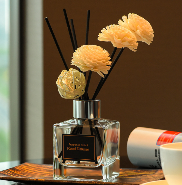High Quality Clear Black Empty 50ml 100ml Round Reed Diffuser Glass Bottle