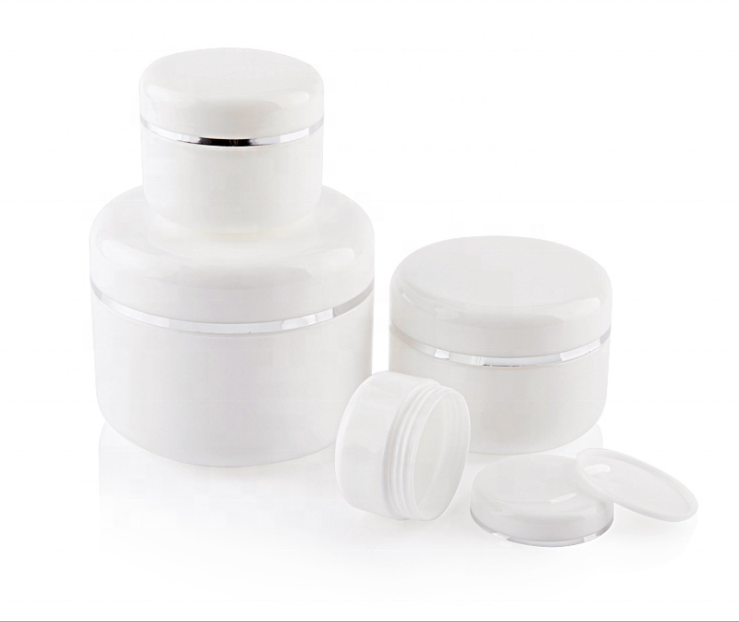 High Quality Cosmetic Plastic PP White Cream Jar with Silver edge Lid