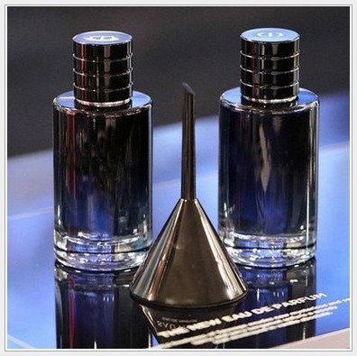 High Quality Custom Wholesale Square 100ml cologne bottles wholesale men perfume glass bottle with Magnetic lid