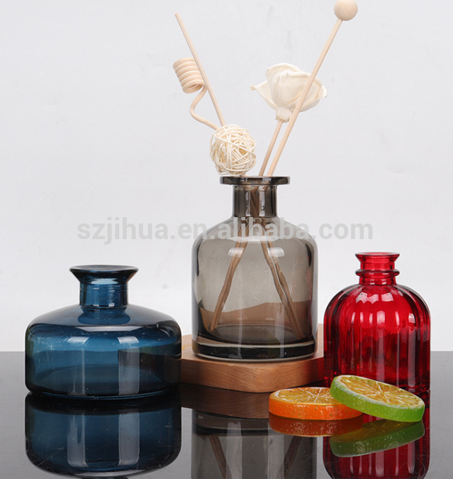High Quality Customized 50ml 100ml 150ml 200ml Glass Aroma Bottles Empty Round Shape Reed Diffuser Bottle