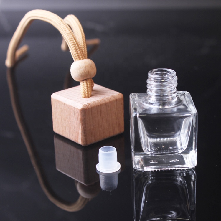 High Quality Diffuser Auto Decoration Wooden Lid Cotton Rope Car Perfume Glass Square Hang Diffuser Bottle