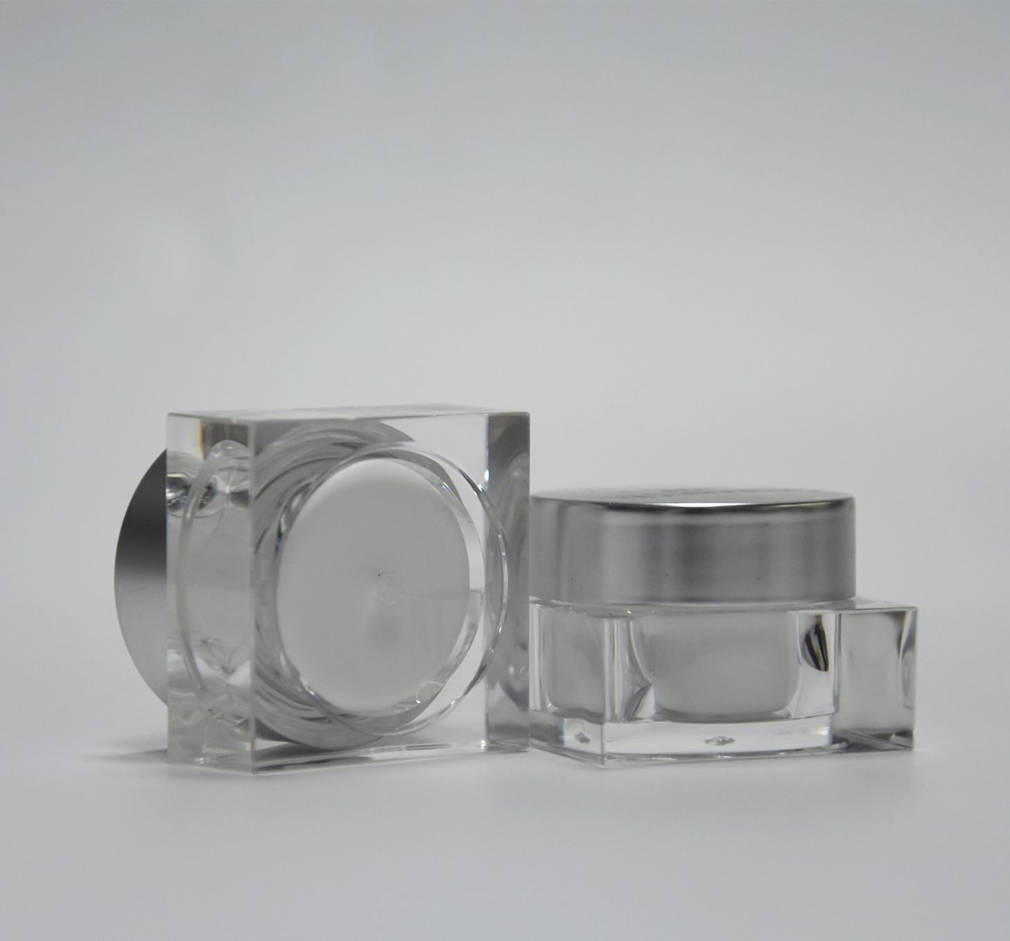 High Quality Eco- Friendly Empty Mini Square Clear 5g Cosmetic Containers Plastic Cream Jars with Silver Lid