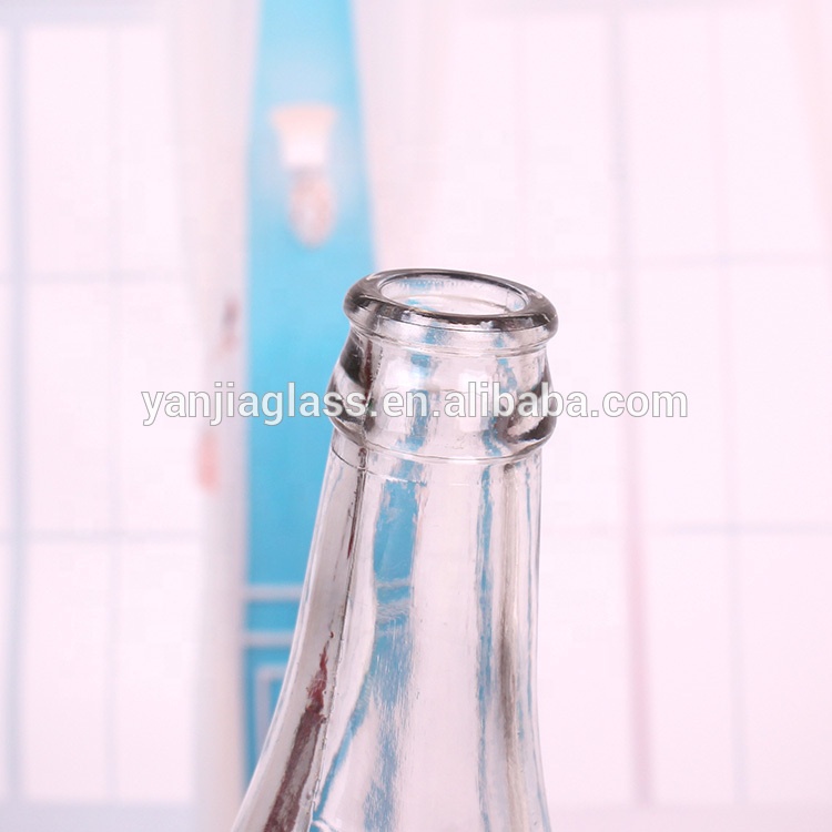 High Quality Empty 200ml 300ml Clear Glass Beverage Juice Bottle with crown cap