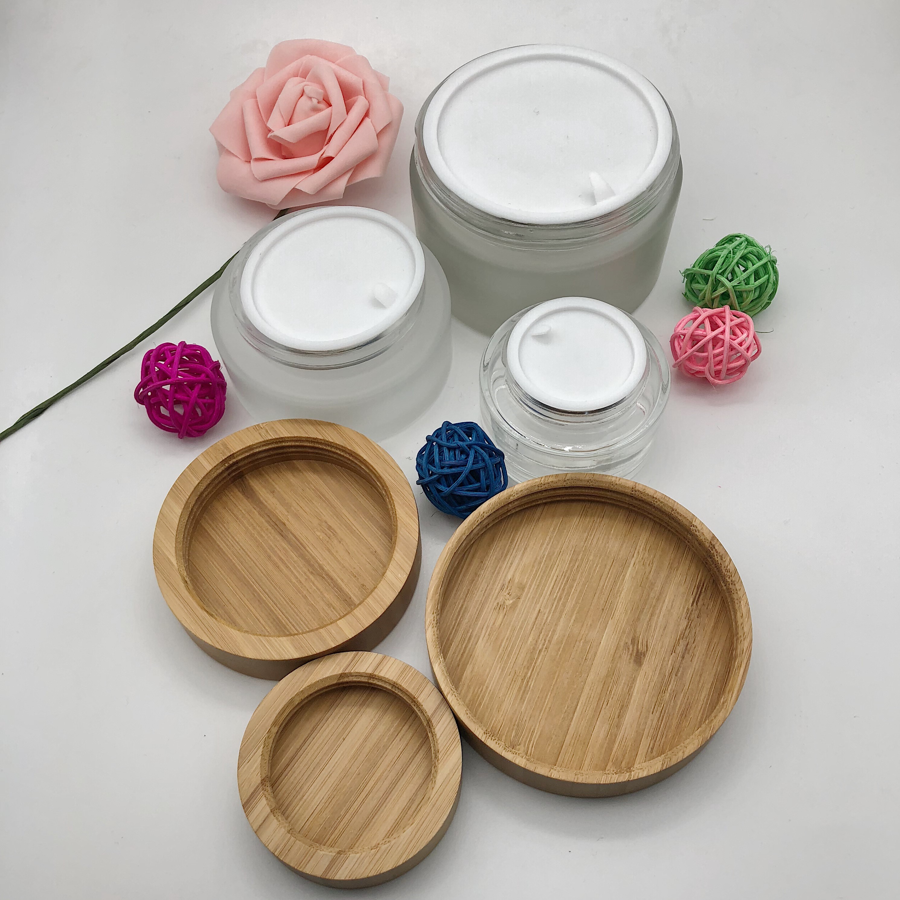 High Quality Frosted Glass Cream Jars Natural Bamboo lids Empty Refillable Cosmetic Container Glass Jar