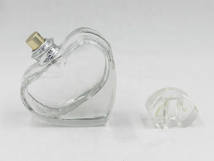 High Quality Heart Shaped Personalized Color Printing Crystal Oil Perfume Bottle