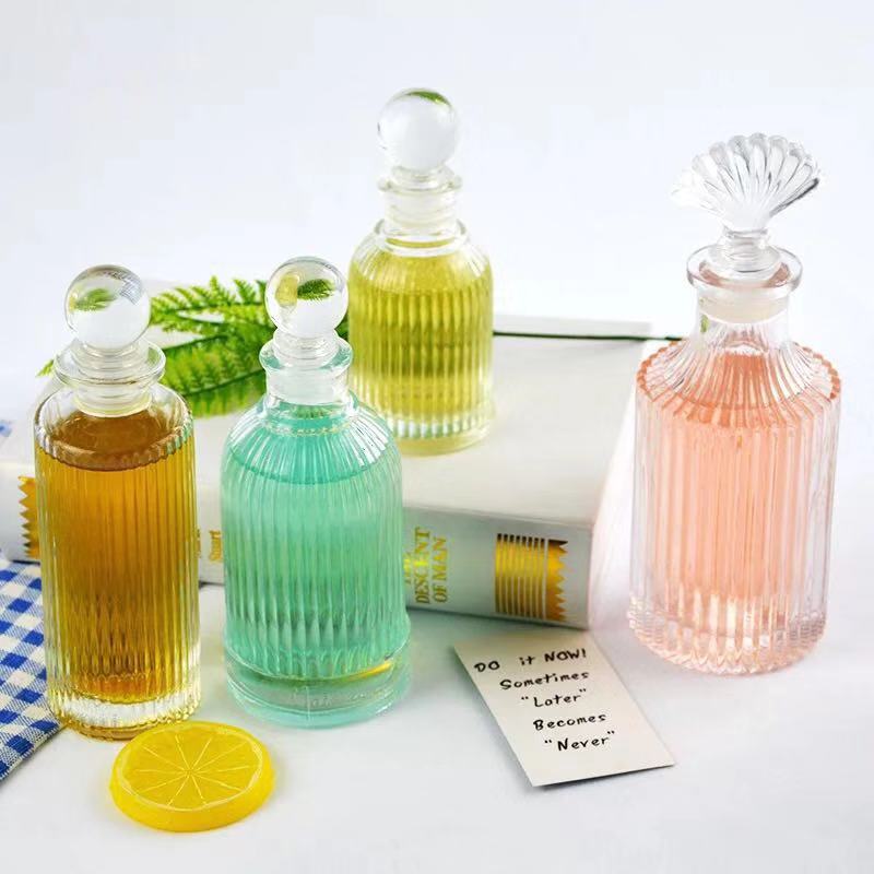 High Quality Home Decoration 50ml 100ml 150ml 200ml reed perfume glass diffuser bottle for aroma oil