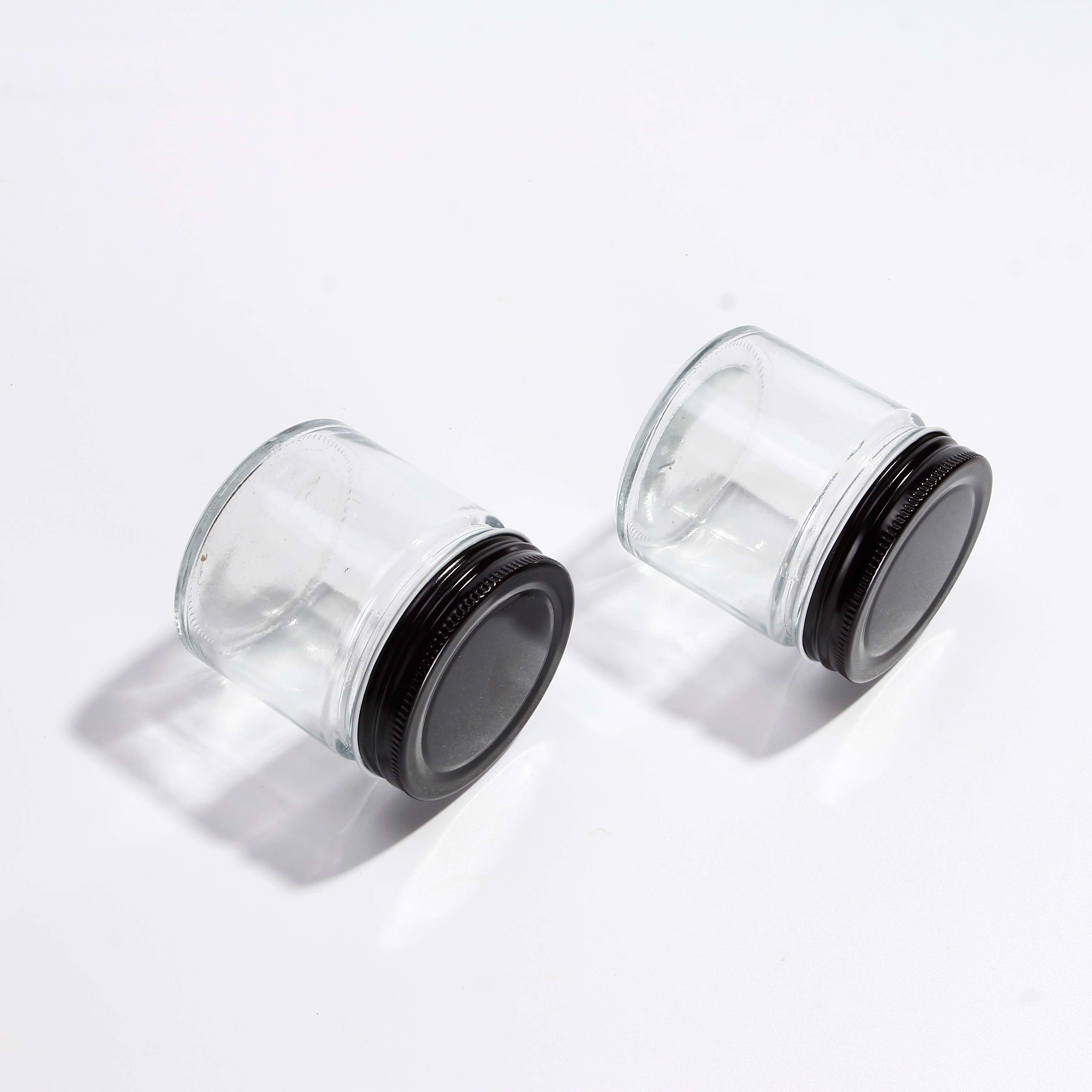 High Quality Hot Selling Clear Mini Glass Jar Food Glass Empty Honey Jar With Metal Cap