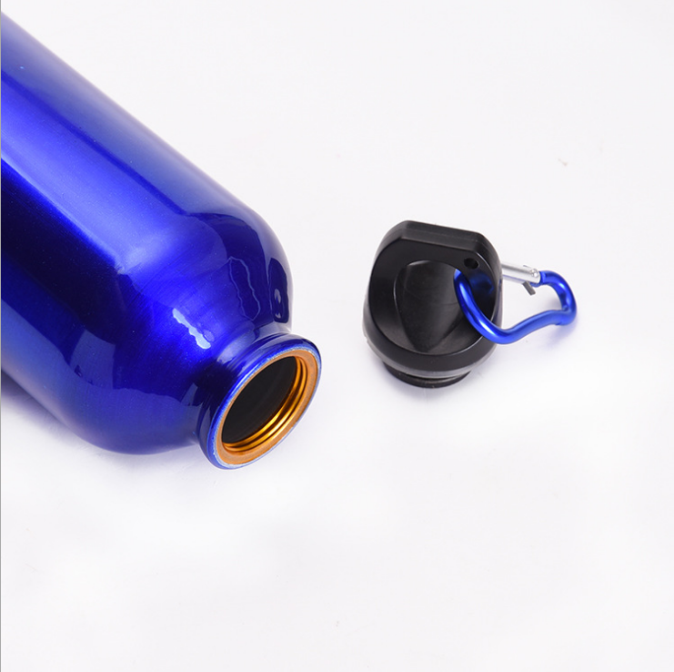 High Quality Latest 601-700ML bottle Creative Fashion water bottles with custom logo Thermal Insulation /cold Mug Metal Bottle