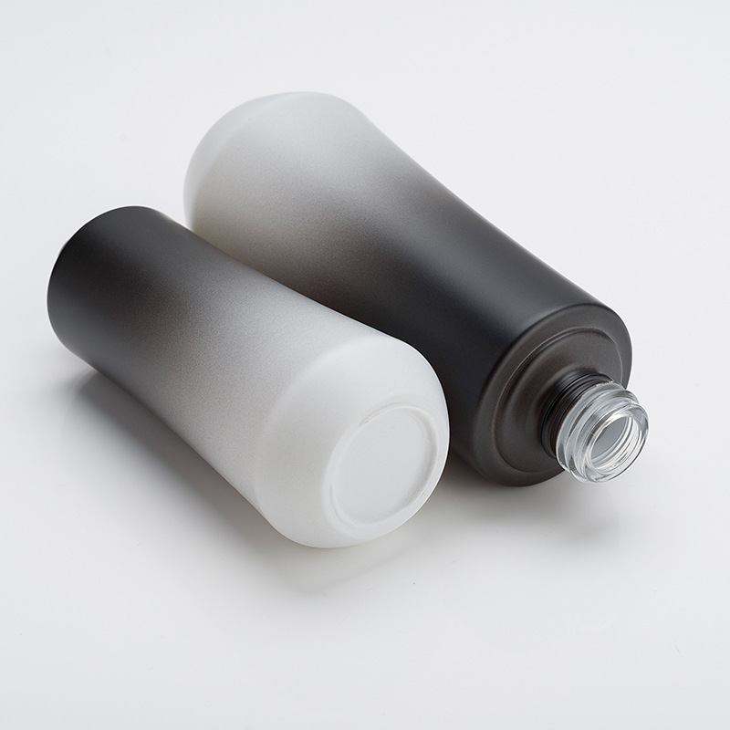 High Quality White Cosmetic Packaging Empty Black Lotion Bottle 30ml 50ml Serum Glass Cosmetic