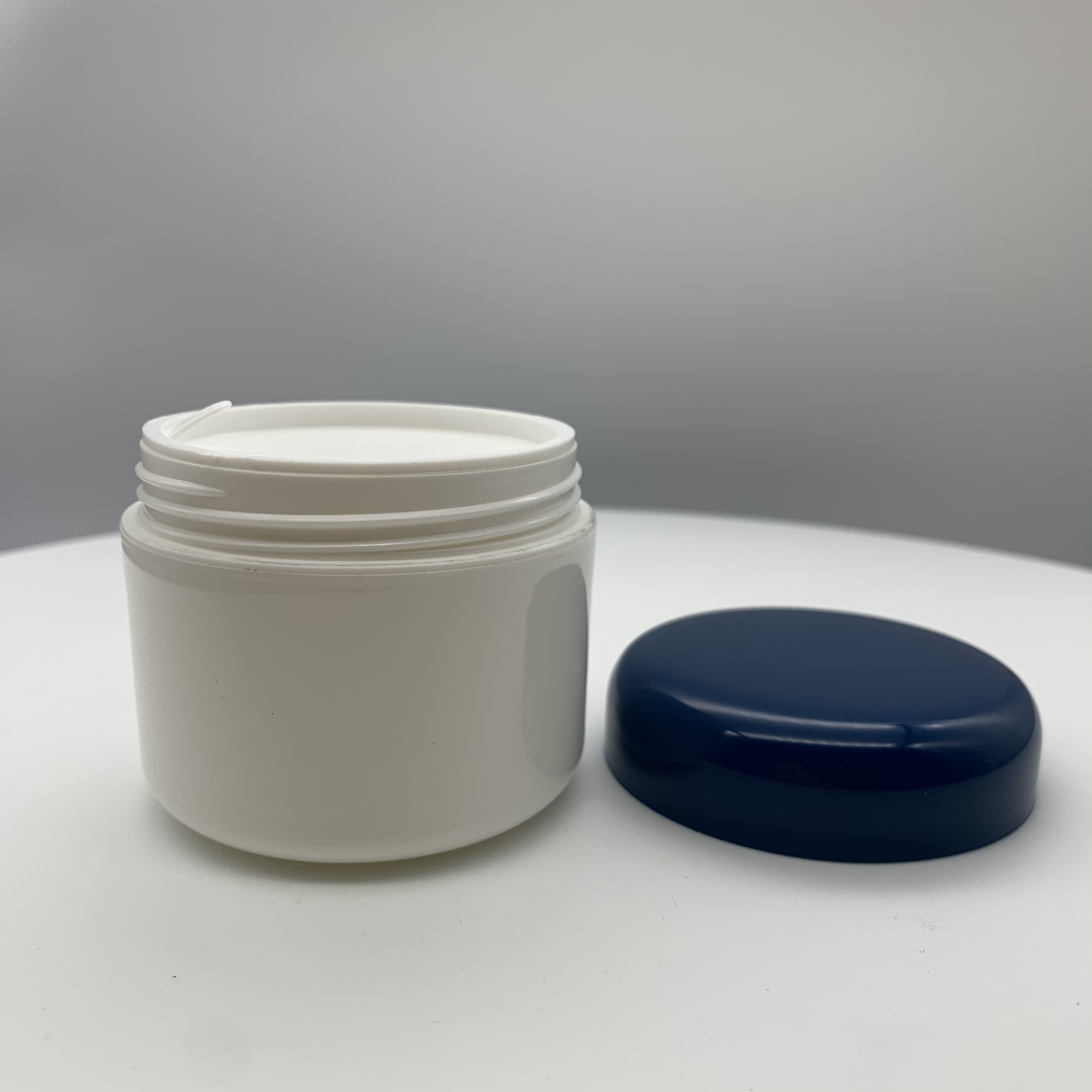 High Quality White Empty PP Double Wall Jar With Plastic Dome Cap For Cream Cosmetic Packaging